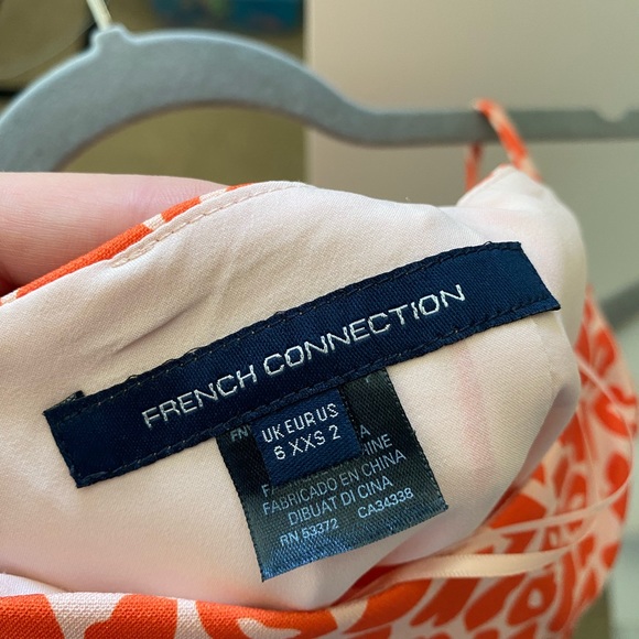 French Connection Etta Kiss-Print Sleeveless Dress - Picture 4 of 4